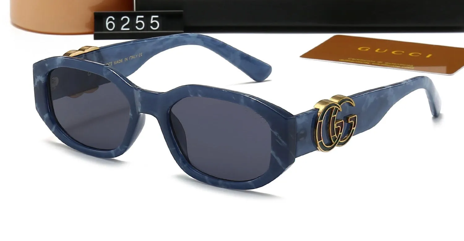 Fashion Sunglasses: SARIA