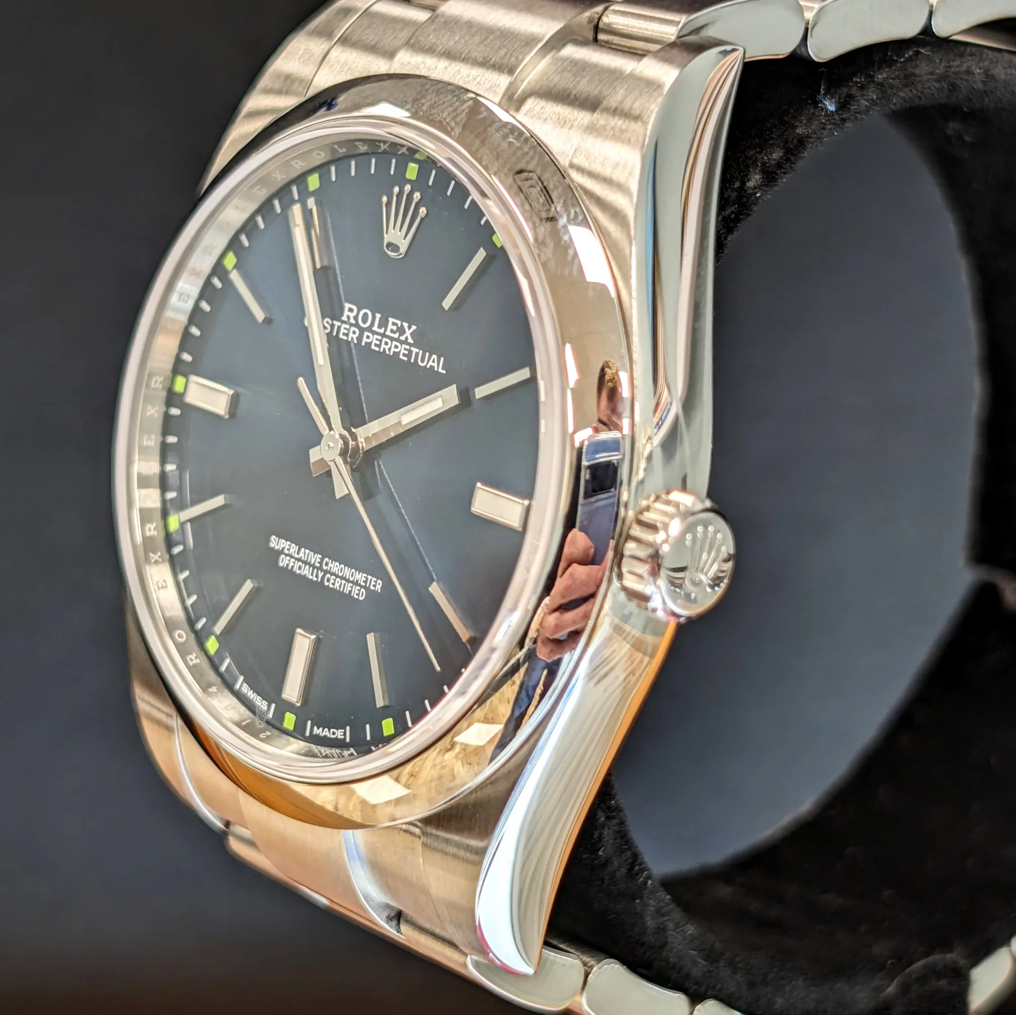 ROLEX Oyster Perpetual 39mm Ref. 114300 Blue Dial Superlative Chronometer Officially Certified Watch