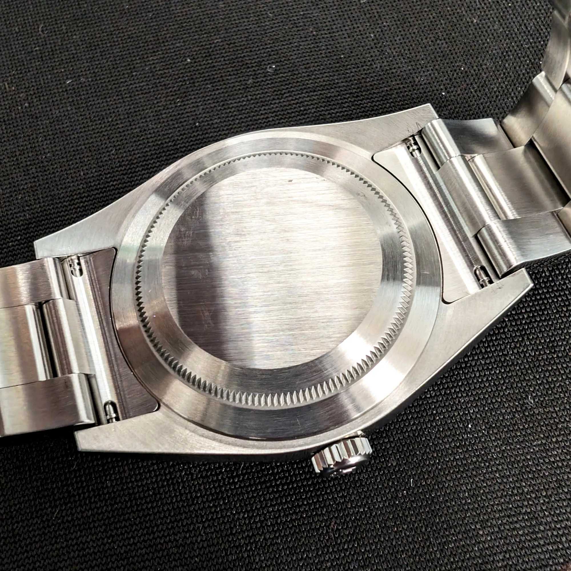 ROLEX Oyster Perpetual 39mm Ref. 114300 Blue Dial Superlative Chronometer Officially Certified Watch