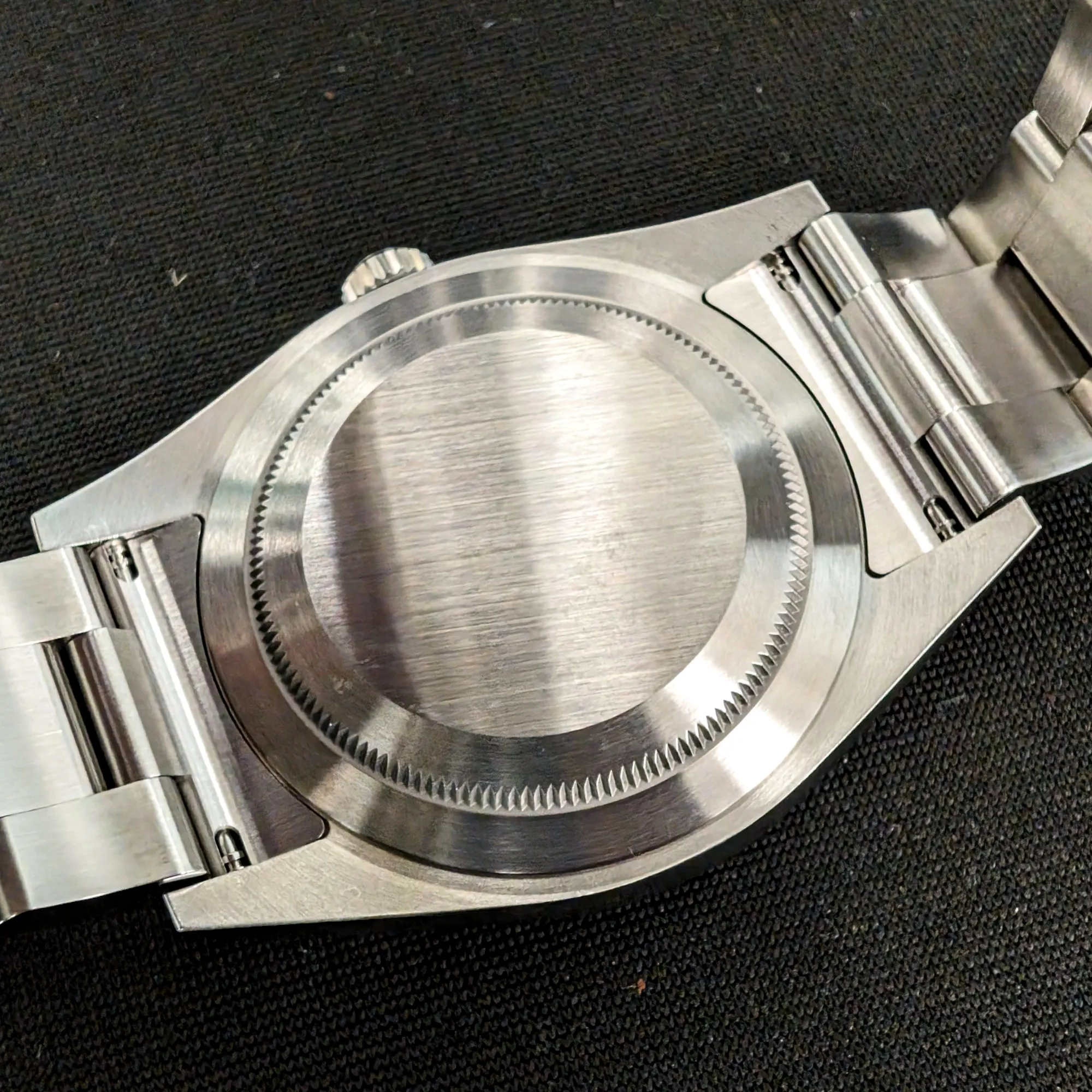 ROLEX Oyster Perpetual 39mm Ref. 114300 Blue Dial Superlative Chronometer Officially Certified Watch